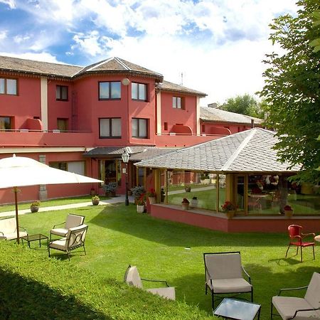 Hotel Del Lago ปุจเซร์ดา ภายนอก รูปภาพ
