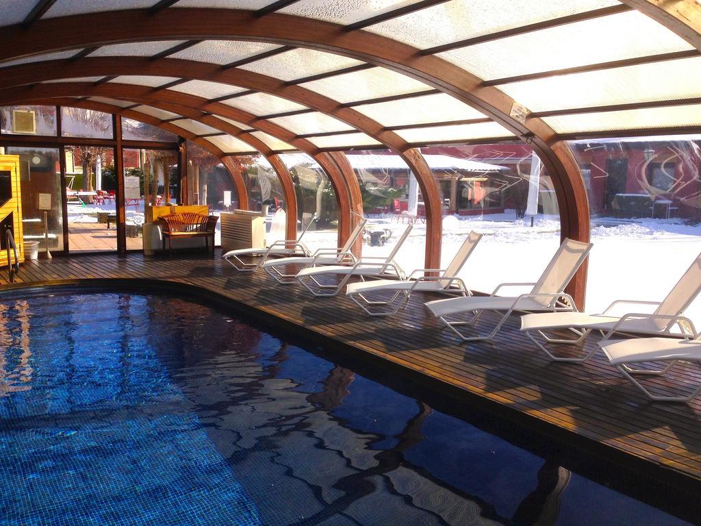 Hotel Del Lago ปุจเซร์ดา ภายนอก รูปภาพ